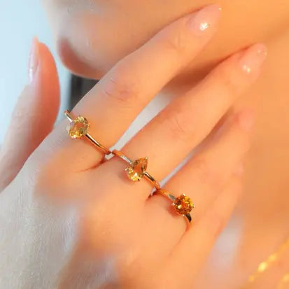 Anel Gota Citrino Natural com Banho de Ouro