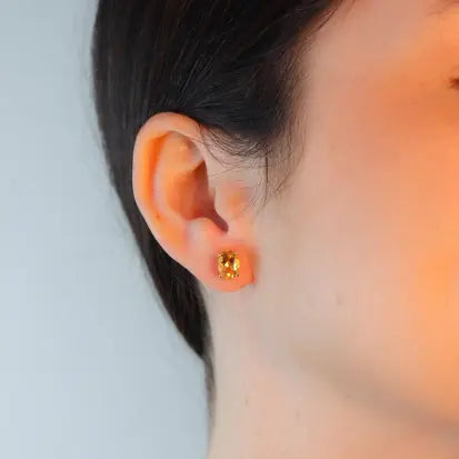 Brinco Oval Citrino Natural com Banho de Ouro