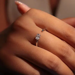 Anel Moissanite Ponto de Luz Aberto em Prata com Banho de Rodio